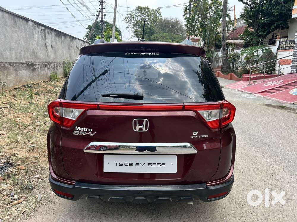 Honda Br-v I-vtec V Mt, 2016, Petrol