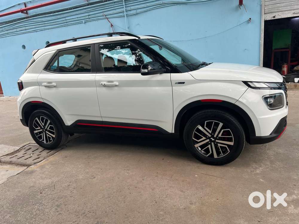 Hyundai Venue N Line 1.0 N8 Turbo Dct, 2022, Petrol