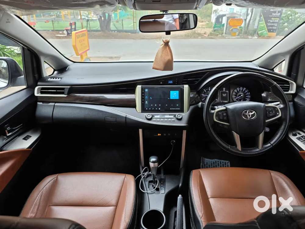 Toyota Innova Crysta 2017 Diesel At 7str