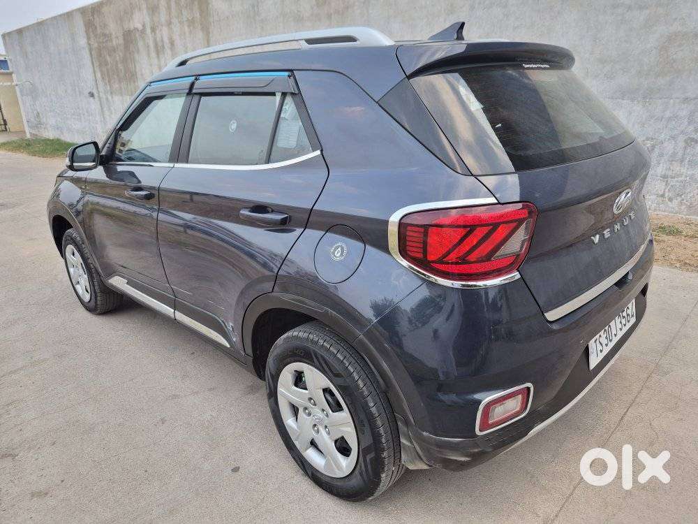 Hyundai Venue S Plus Mt 1.2 Kappa, 2021, Petrol