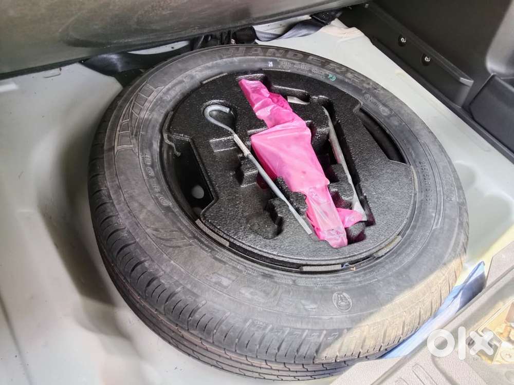 Maruti Suzuki Brezza 1.5 Zxi Plus At Smart Hybrid, 2020, Petrol