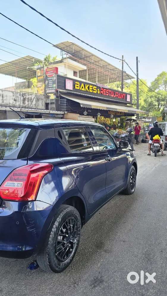 Maruti Suzuki Swift 2021 Lxi