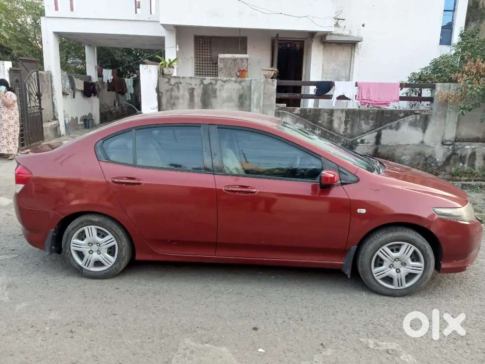 Honda City Petrol+cng August 2011