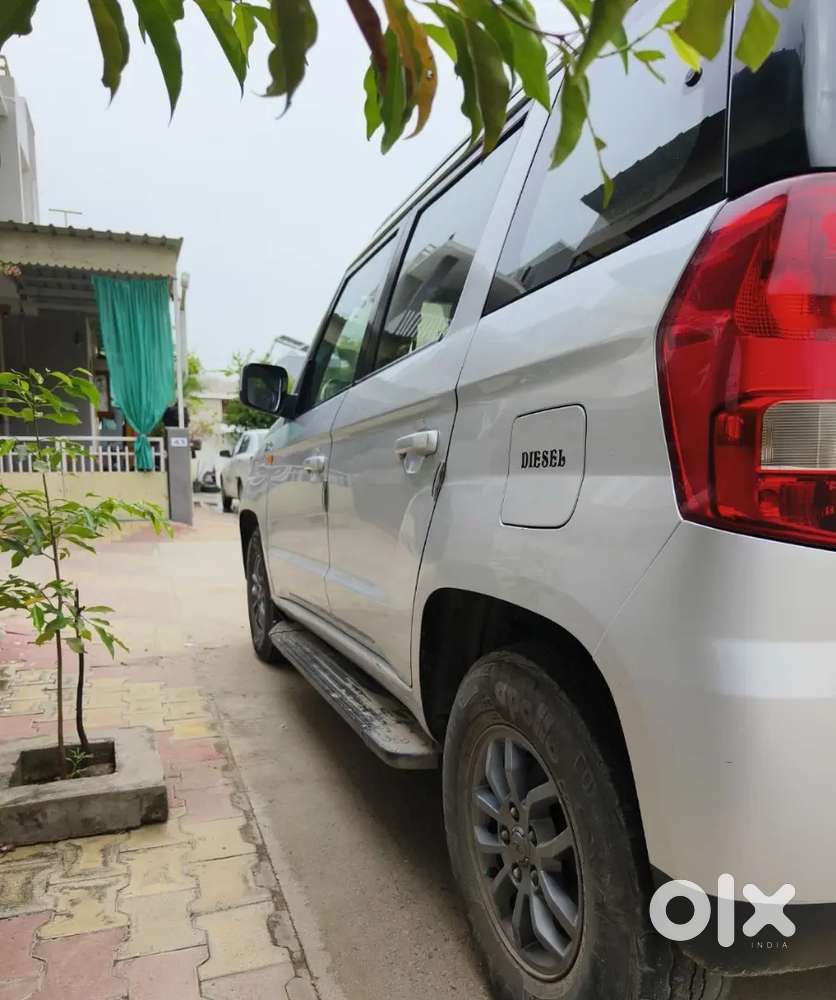 Dealers Do Not Connect  Tuv 300 Well Maintained - Direct Owner