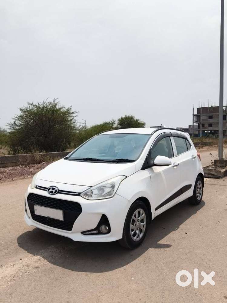 Hyundai Grand I10 Sportz 1.2 Kappa Vtvt, 2019, Petrol