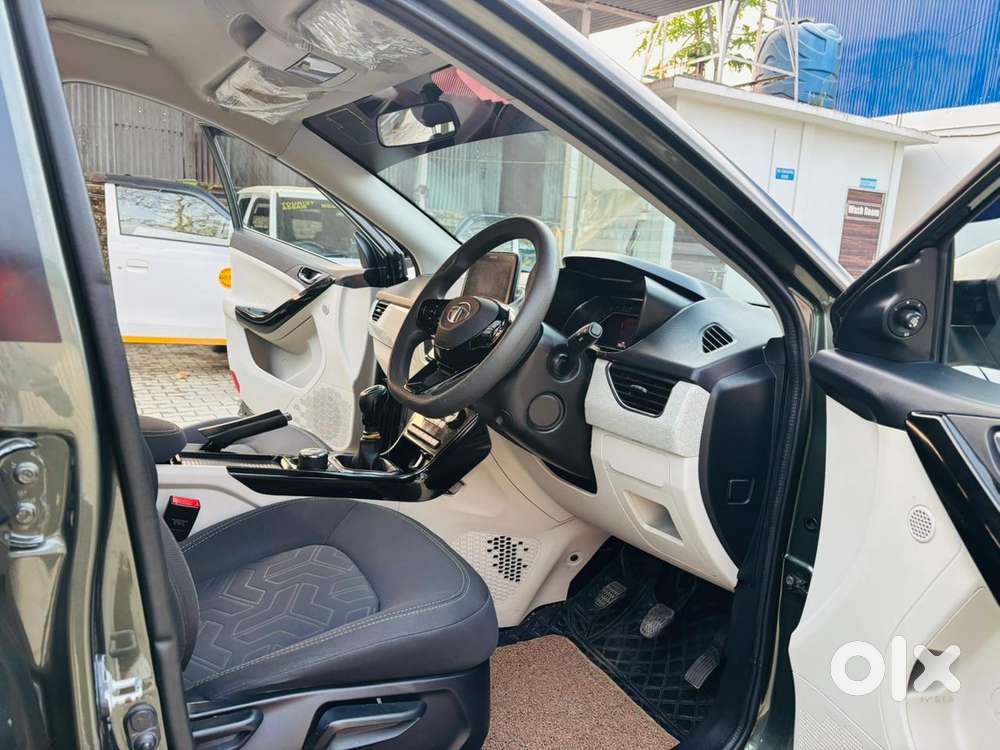 Tata Nexon 1.2 Revotron Xz Plus, 2022, Petrol