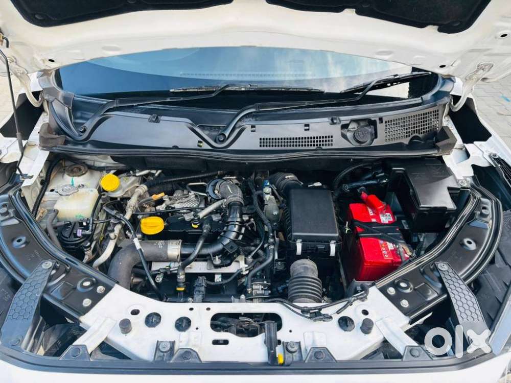 Nissan Magnite 1.0 Xv Premium Turbo Cvt (o), 2022, Petrol