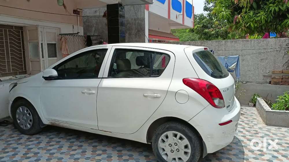 Hyundai I20 Diesel Manual 2012