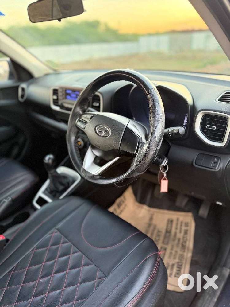 Hyundai Venue, 2021, Petrol
