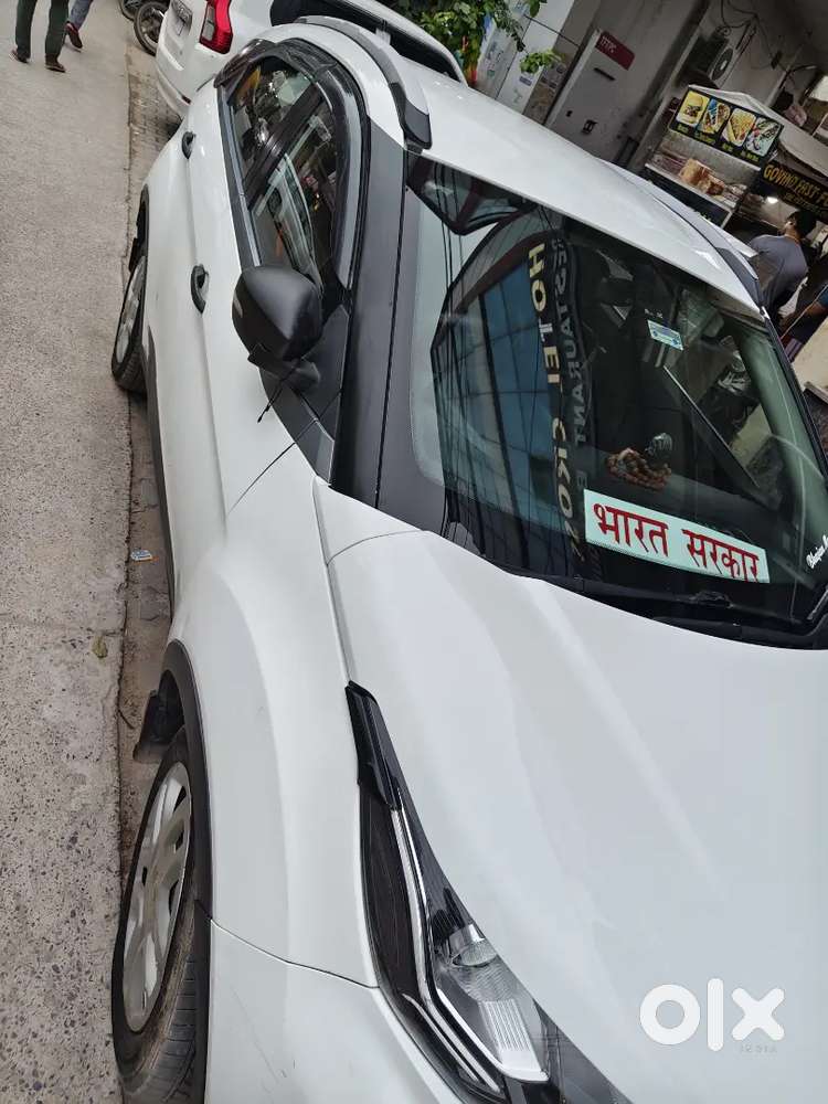 Tata Nexon Xm Bs 6