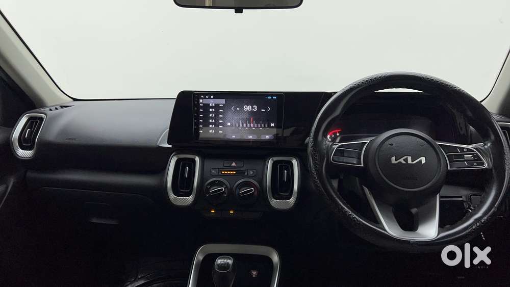 Kia Sonet Hte G, 2023, Petrol