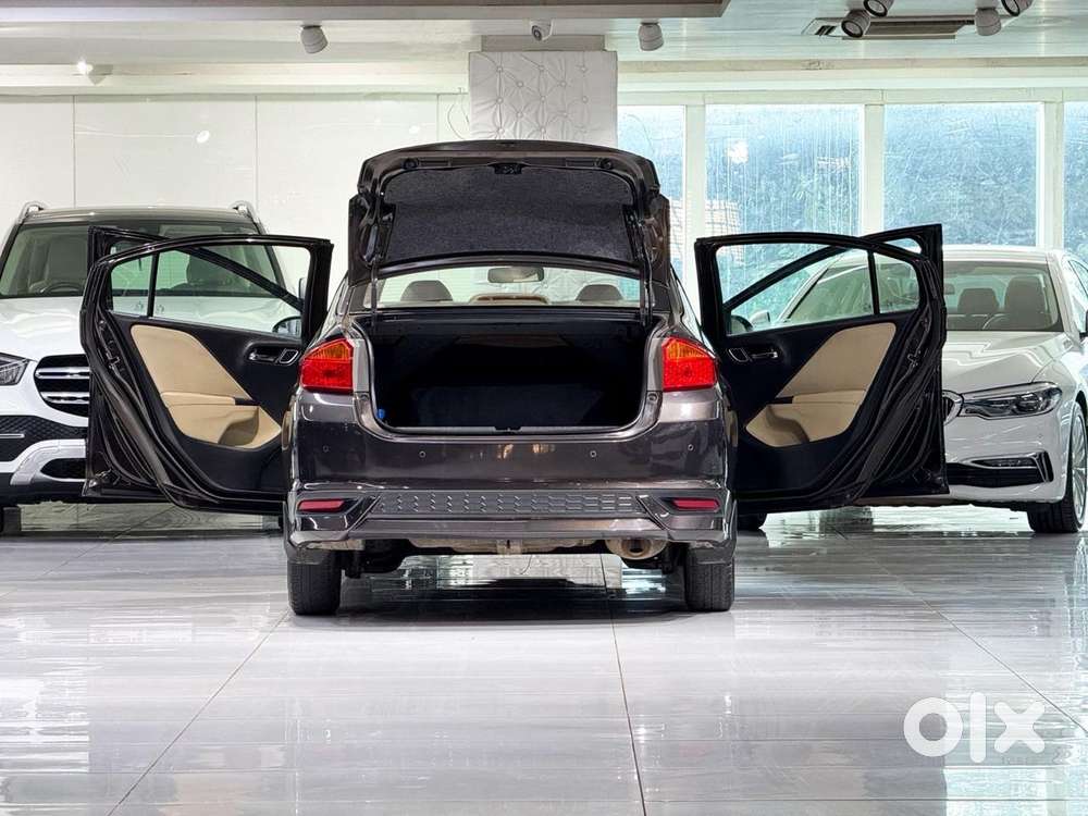 Honda City 1.5 V Cvt I-vtec Mt, 2022, Petrol