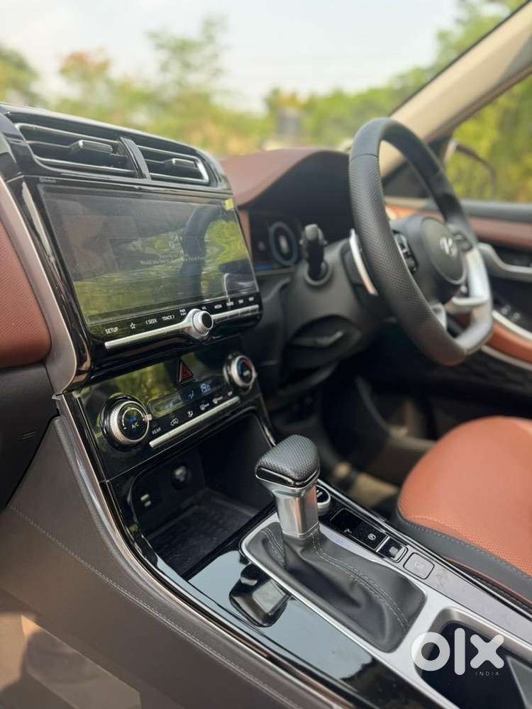 Hyundai Alcazar 2023 Petrol 6850 Km Driven