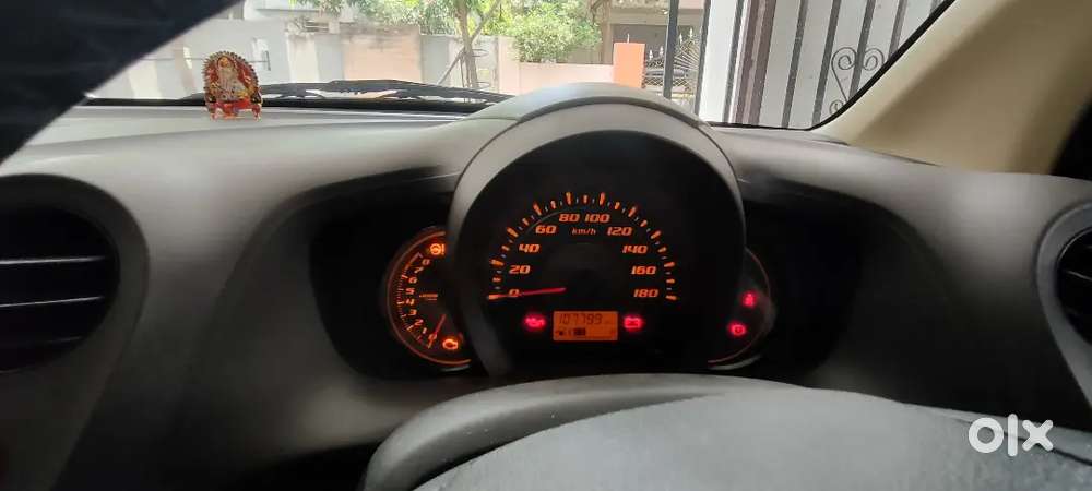 Honda Amaze 2013 Petrol Well Maintained