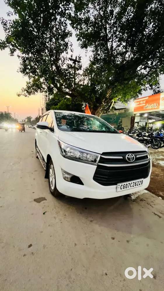 Toyota Innova Crysta Bs4 2.4 G