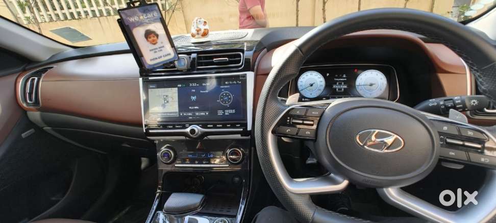 Hyundai Alcazar 2.0 Signature (o) Petrol At 7 Str, 2022, Petrol