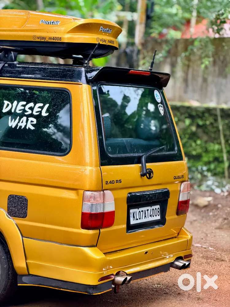 Modified Toyota Qualis Diesel 2004