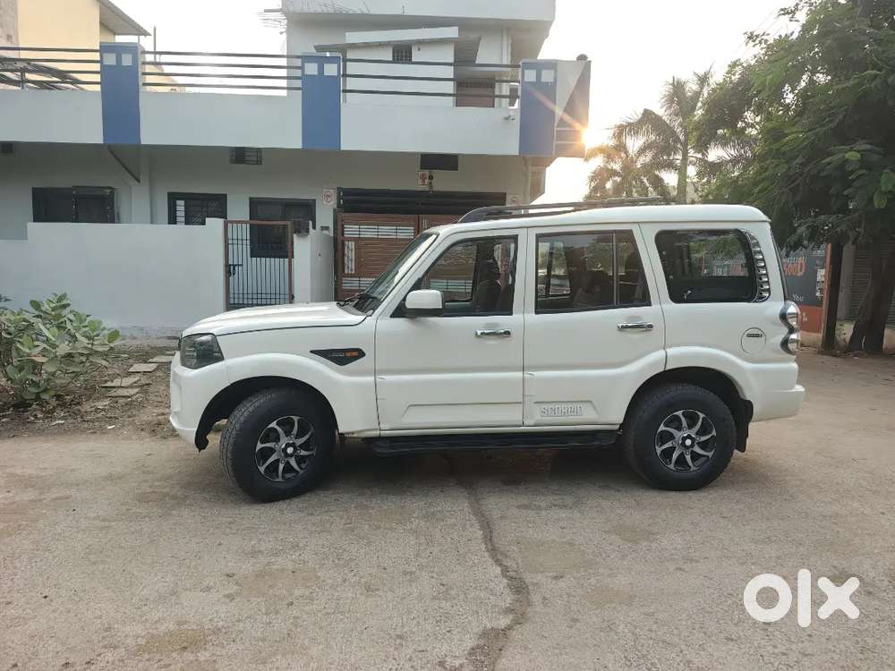 Mahindra Scorpio 2.5 2016 Diesel