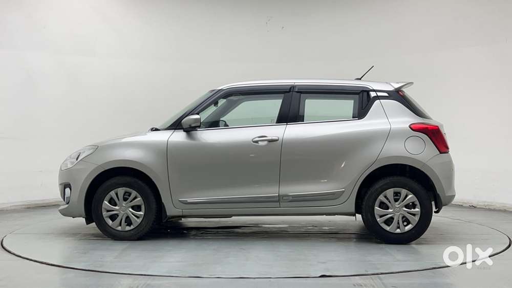 Maruti Suzuki Swift Vvt Vxi, 2022, Petrol