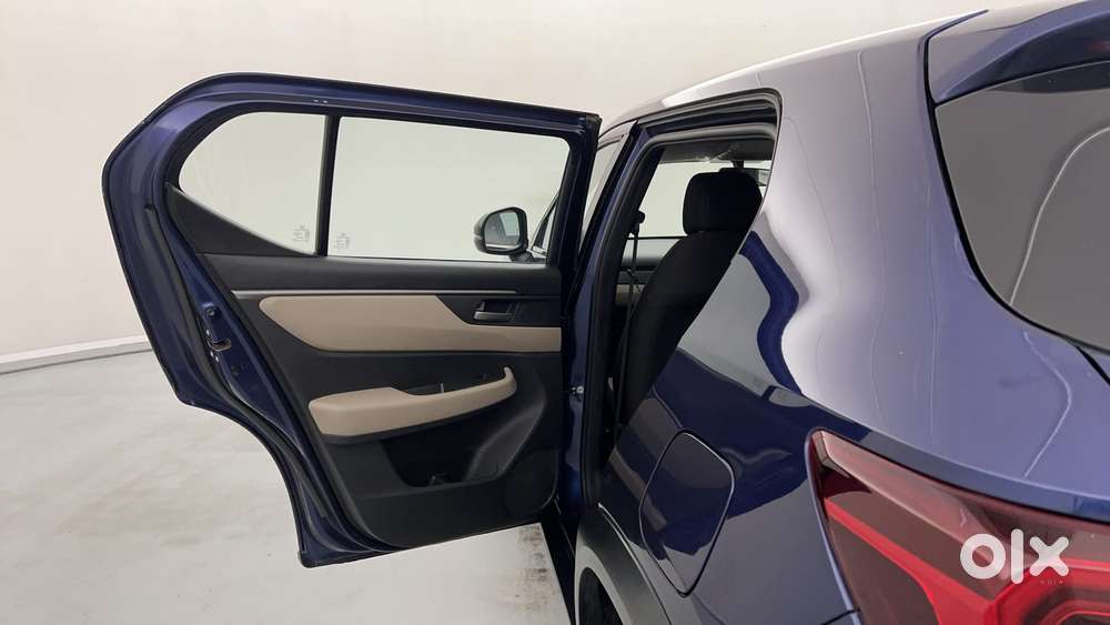 Honda Elevate V Mt, 2023, Petrol