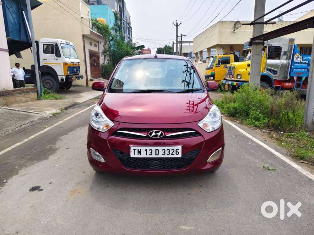 Hyundai I10 Sportz, 2015, Petrol