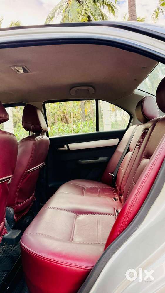 Maruti Suzuki Swift Dzire 1.2 Vxi Bsiv, 2011, Petrol