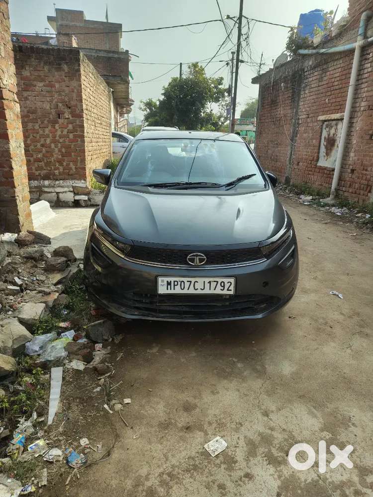 Tata Altroz Petrol 2021