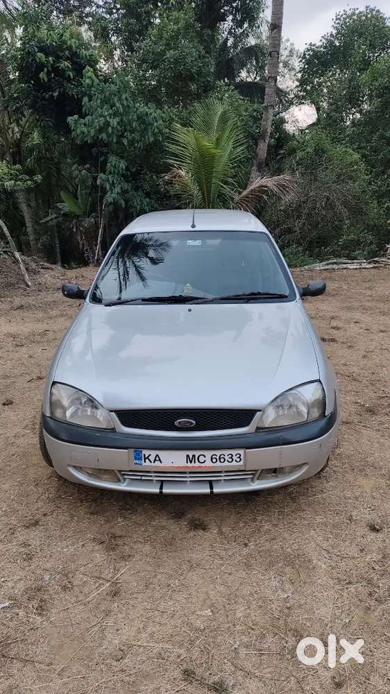 Ford Ikon 2005 Petrol 90000 Km Driven