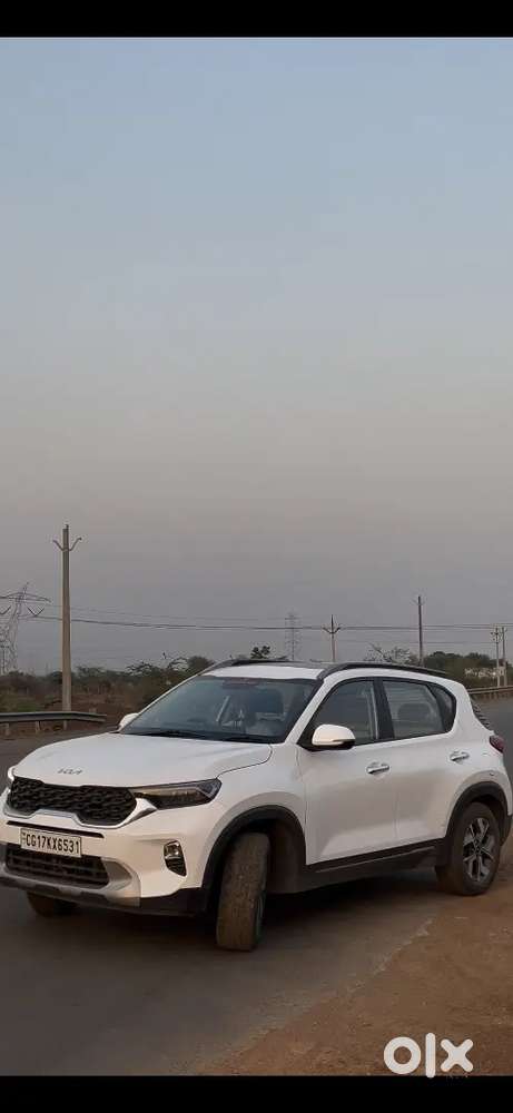 Kia Sonet Automatic 1.5htx Dual Tone Interior