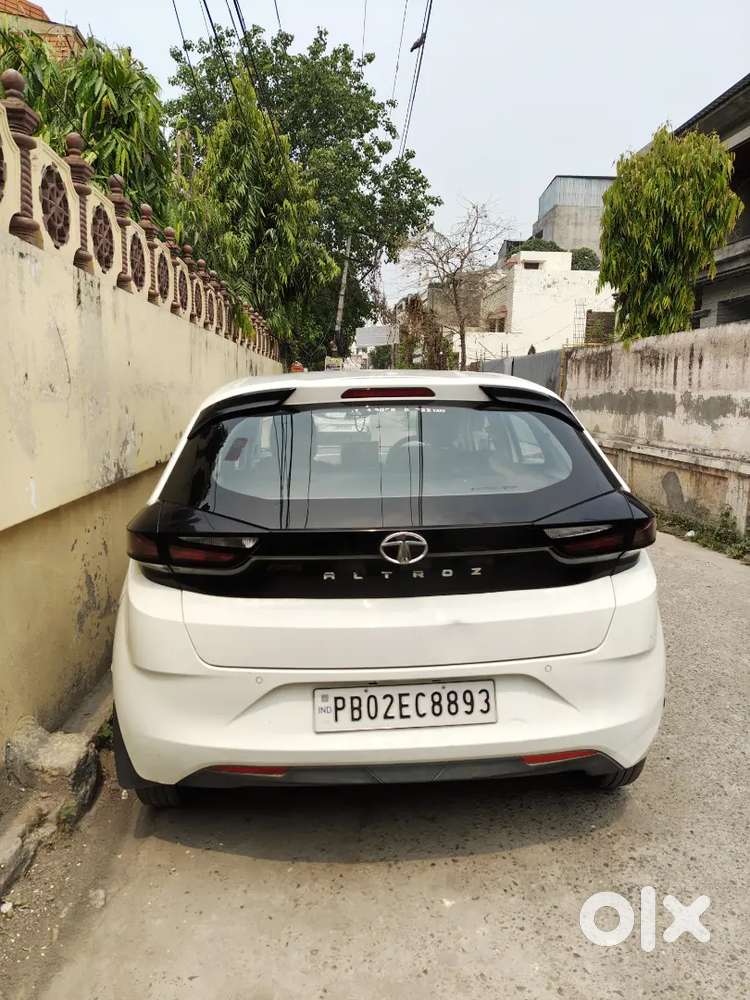 Tata Altroz 2021 Petrol 69000 Km Driven