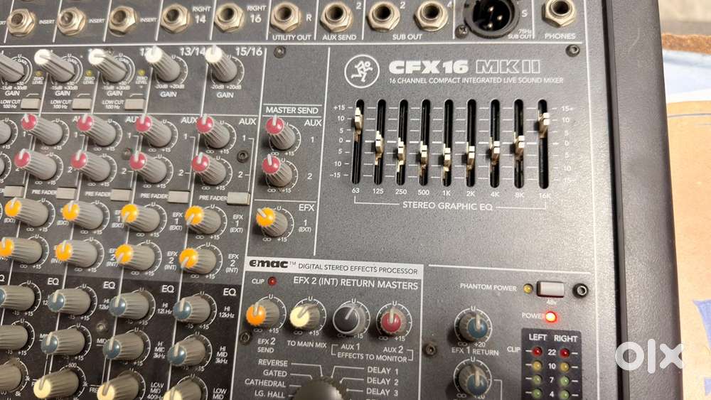 Mackie CFX16 MkII 16-channel Live Sound Mixer