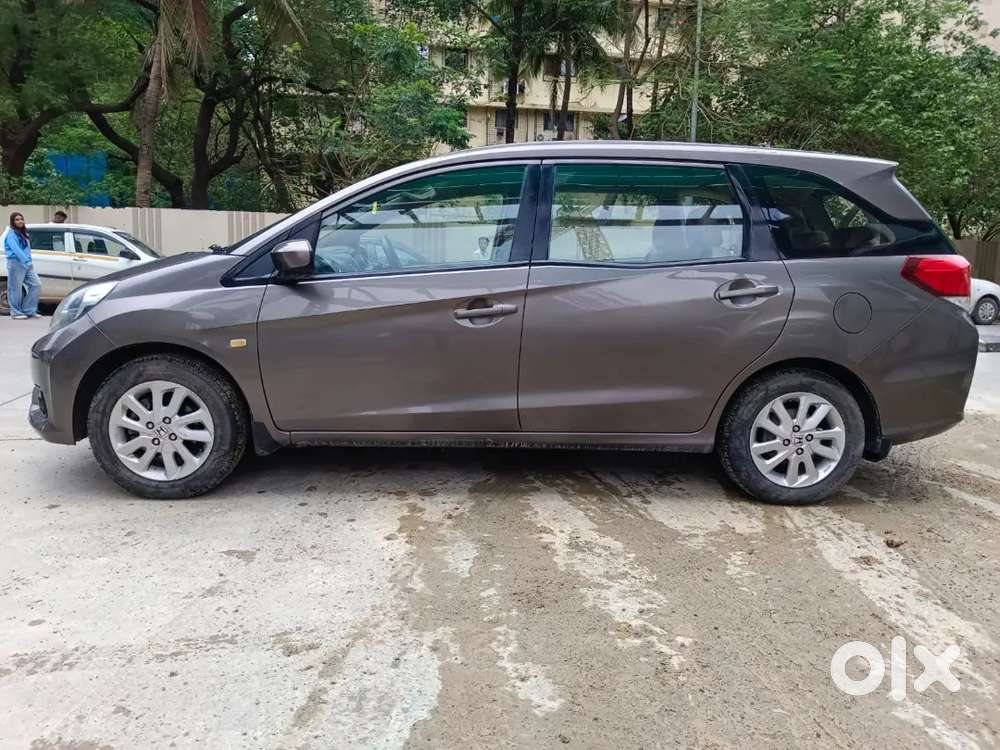 Honda Mobilio V I-vtec 2014 Year