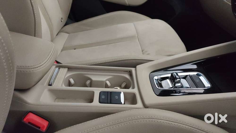 Skoda Octavia 2.0 L K Tsi At, 2023, Petrol