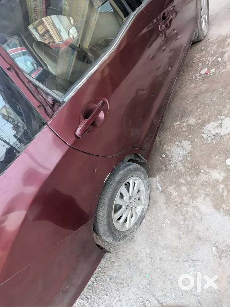 Honda Mobilio 2015 Cng & Hybrids 118000 Km Driven