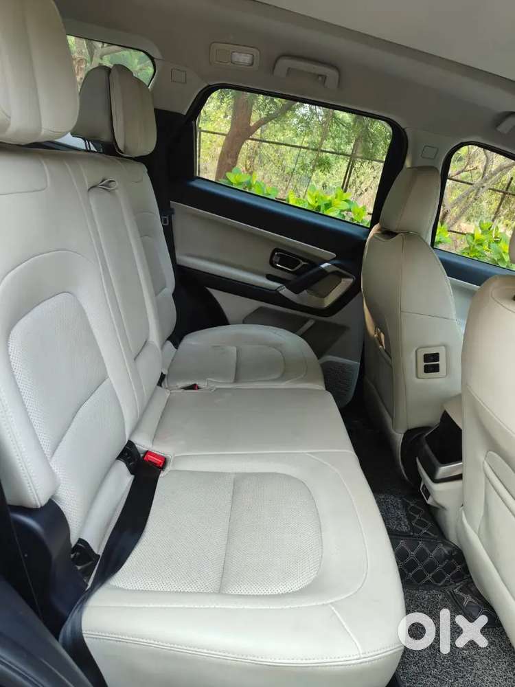 Tata Safari 2023 Diesel 17000 Km Driven