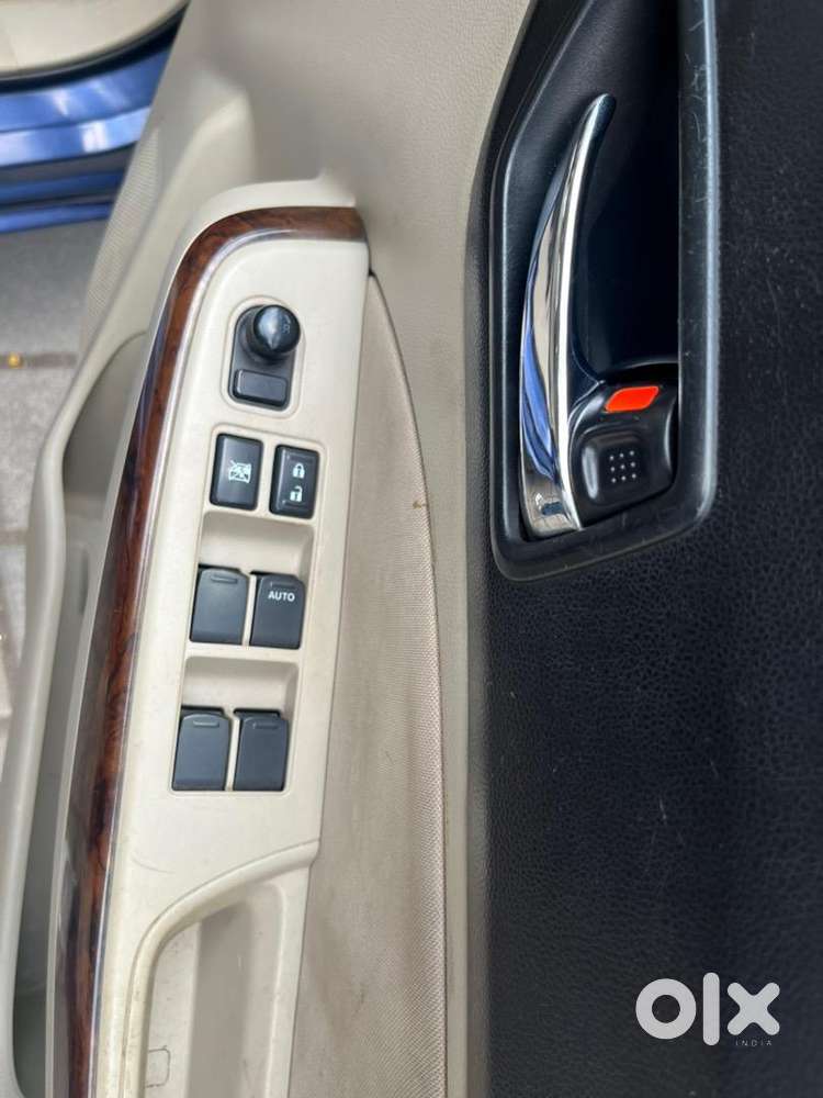 Maruti Suzuki Dzire 2016 Petrol Well Maintained