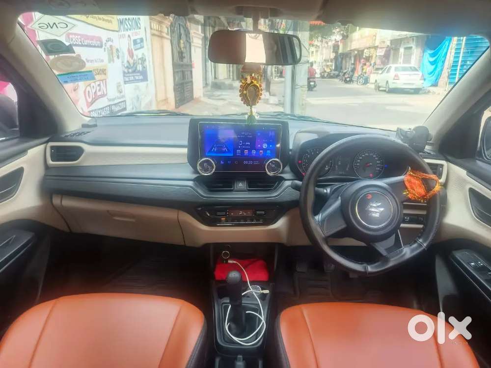 Maruti Suzuki Dzire 2025 Cng & Hybrids 5500 Km Driven