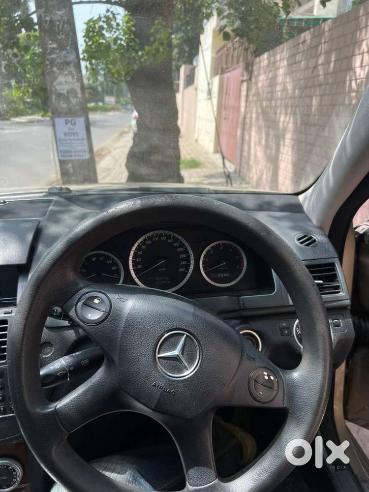 Mercedes-benz Diesel 2011 Year