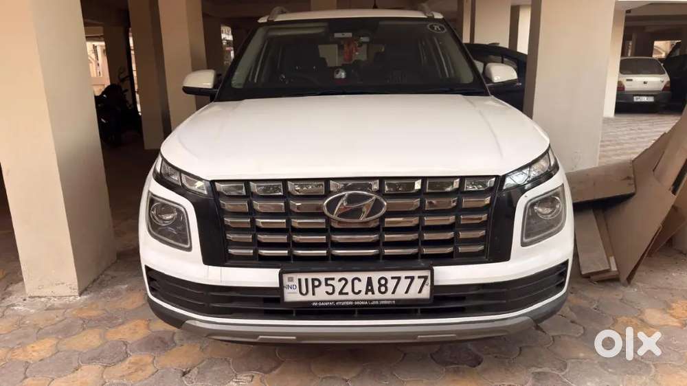 Hyundai Venue 2024 Petrol Good Condition