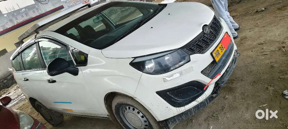Mahindra Marazzo Commershal