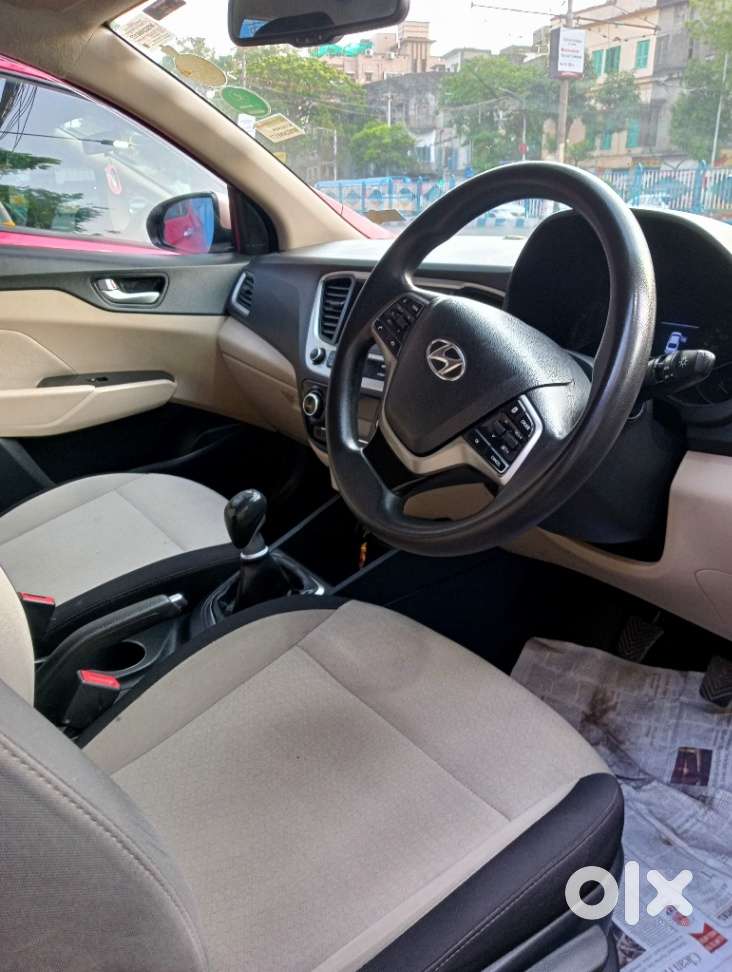 Hyundai Verna 1.5 Sx Petrol Mt, 2019, Petrol