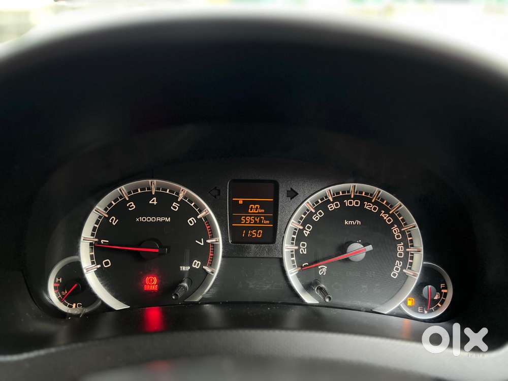 Maruti Suzuki Swift Vxi Optional, 2015, Petrol