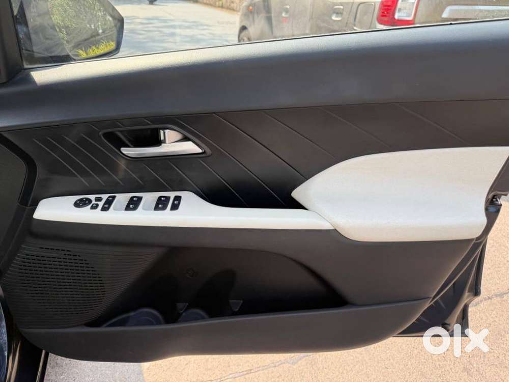 Hyundai Verna 1.5 Sx Petrol Mt, 2023, Petrol