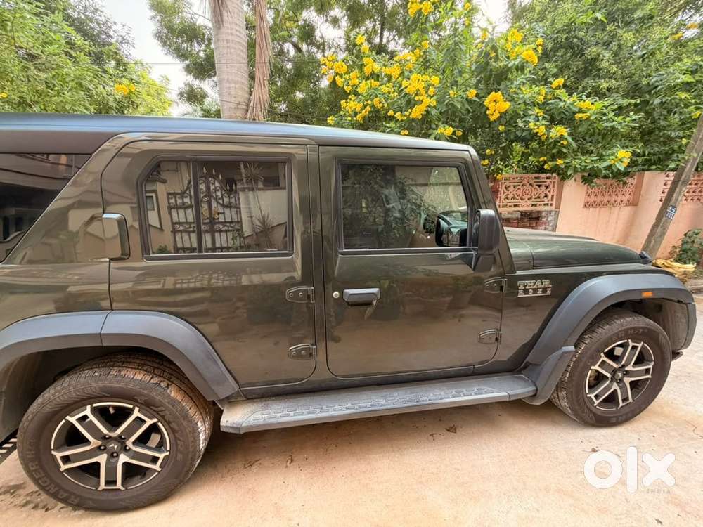 Mahindra Thar Roxx 2025