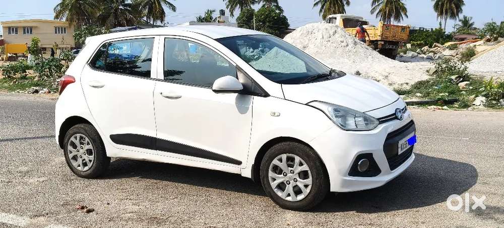 Hyundai I10 Magna 2015 Diesel 90000 Km Driven