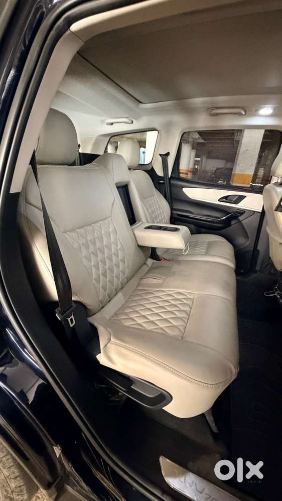Xuv700 Petrol Mt In Excellent Condition