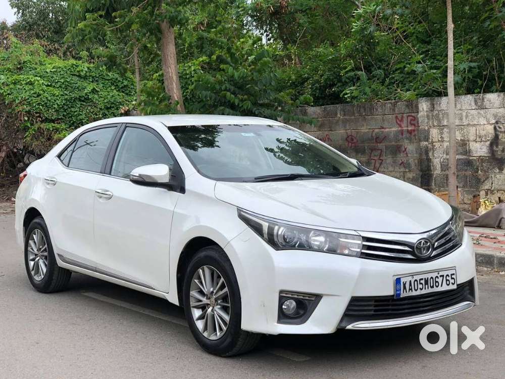 Toyota Corolla Altis 2013-2017 Vl At, 2014, Petrol