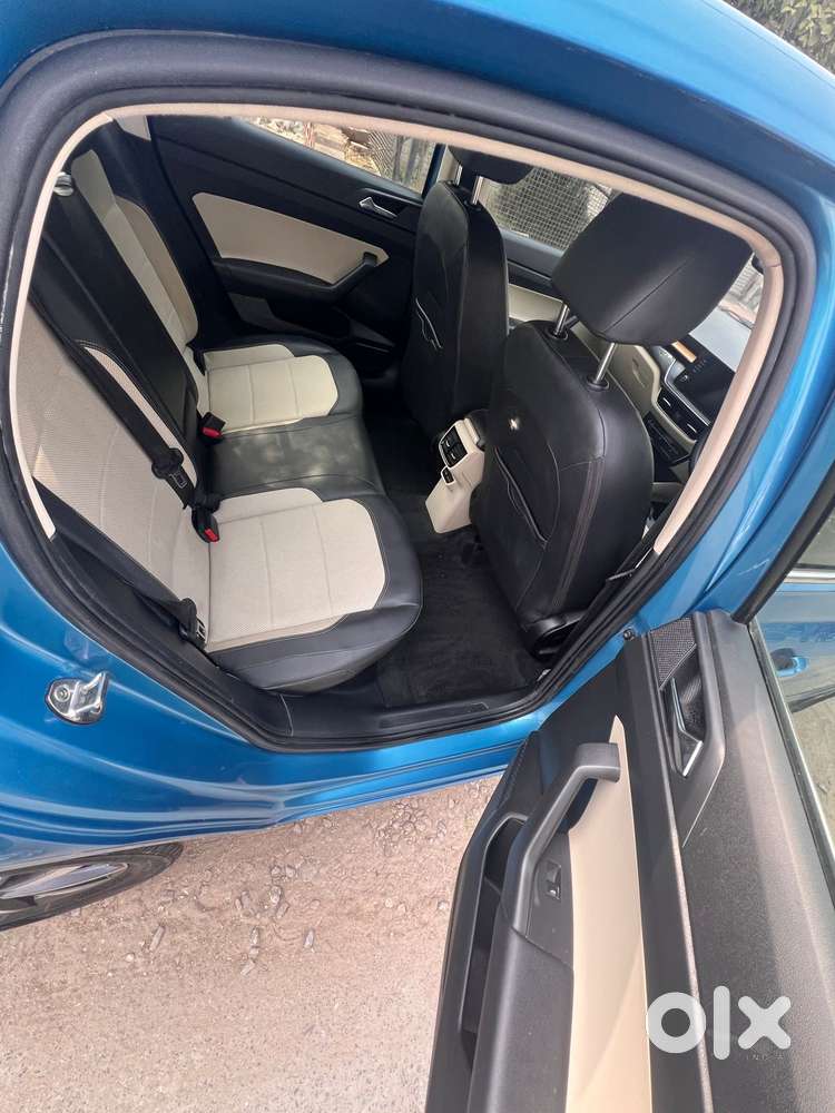 Skoda Slavia 1.0 Tsi Style, 2023, Petrol