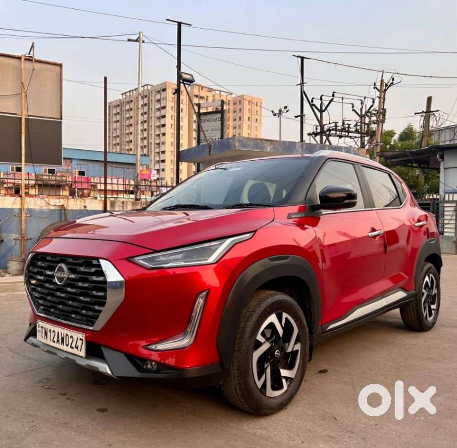 Nissan Magnite 1.0 Xv Premium, 2022, Petrol