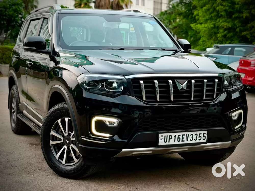 Mahindra Scorpio N Z8 Petrol Mt 7 Str, 2025, Petrol